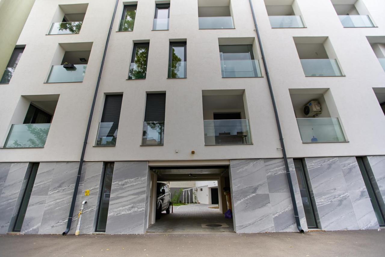 Starlight Silver Szeged - Exclusive Esterno foto