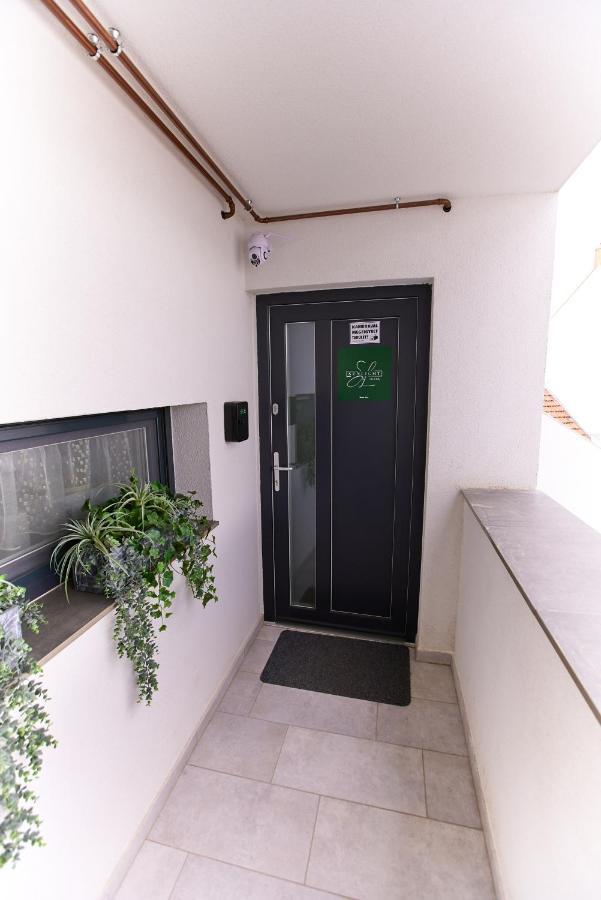 Starlight Silver Szeged - Exclusive Esterno foto