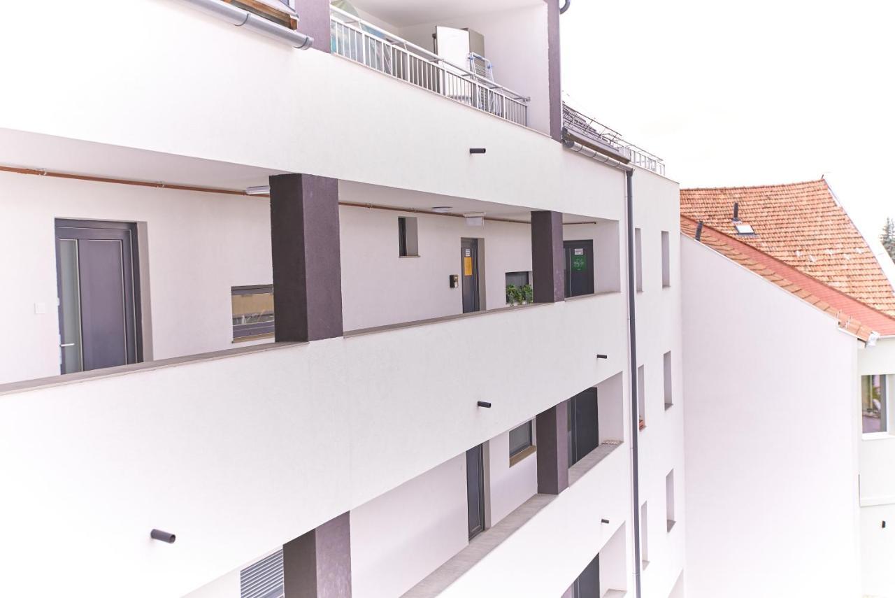 Starlight Silver Szeged - Exclusive Esterno foto