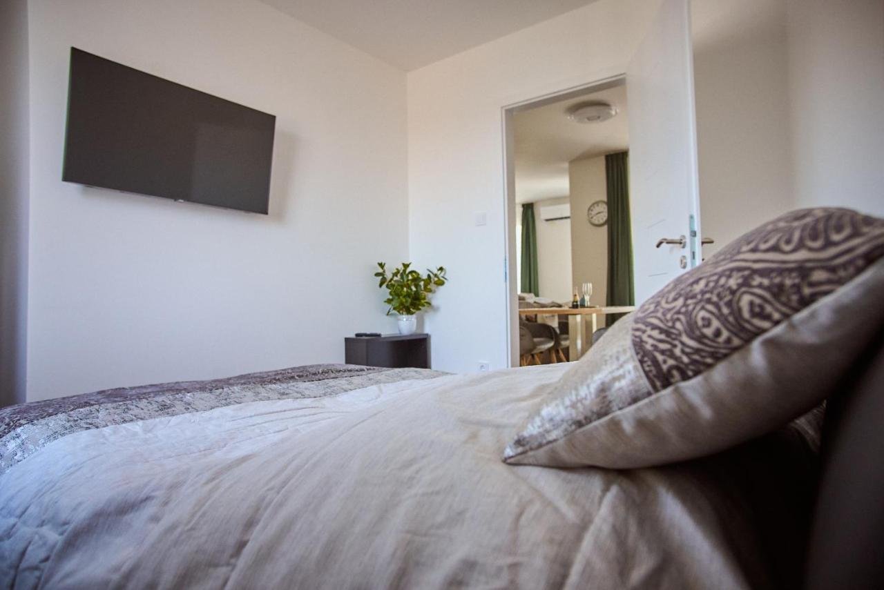 Starlight Silver Szeged - Exclusive Esterno foto
